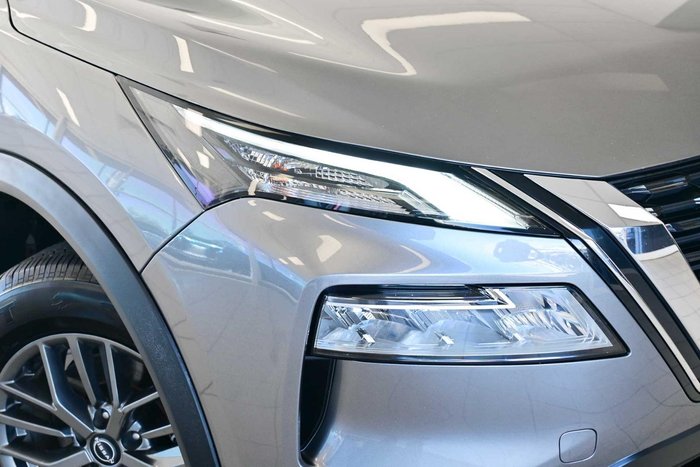 2024 Nissan X-TRAIL ST