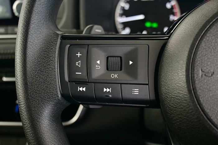 2024 Nissan X-TRAIL ST