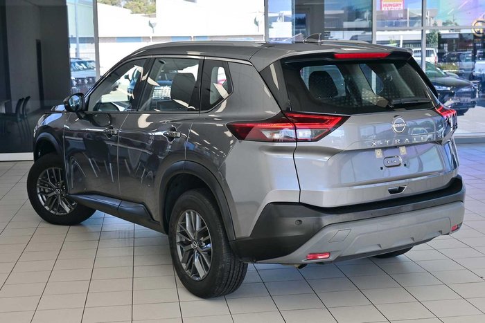 2024 Nissan X-TRAIL ST