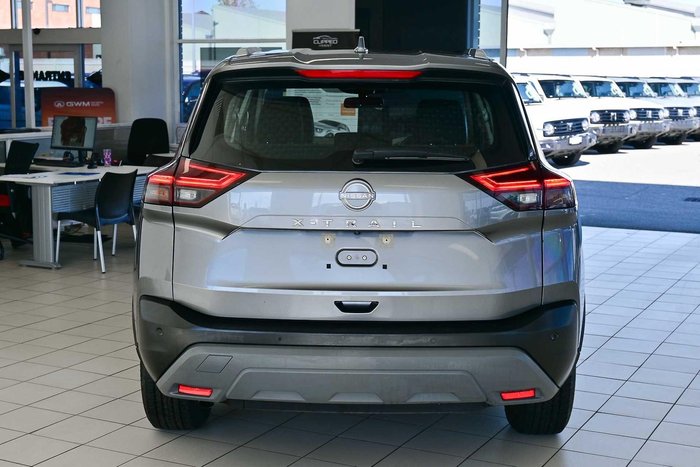 2024 Nissan X-TRAIL ST