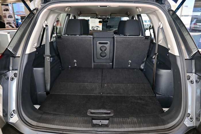 2024 Nissan X-TRAIL ST