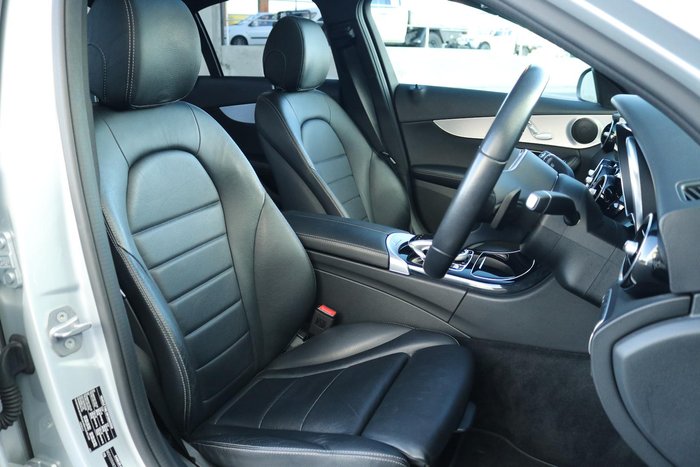 2019 Mercedes-Benz C-Class C300