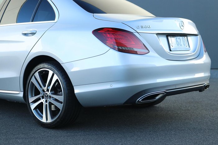 2019 Mercedes-Benz C-Class C300