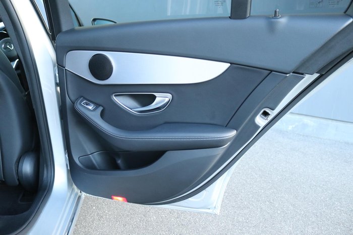 2019 Mercedes-Benz C-Class C300