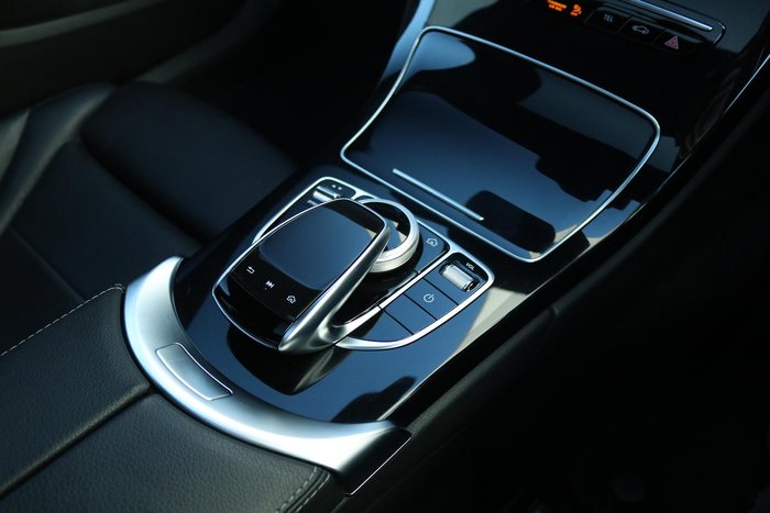 2019 Mercedes-Benz C-Class C300