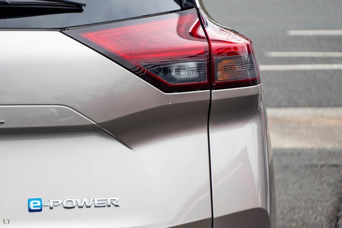 2025 Nissan X-TRAIL ST-L e-POWER