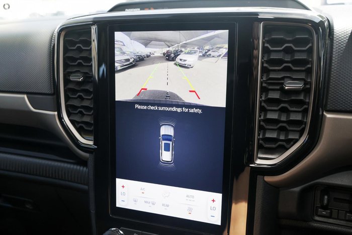 2026 Ford Everest Ambiente