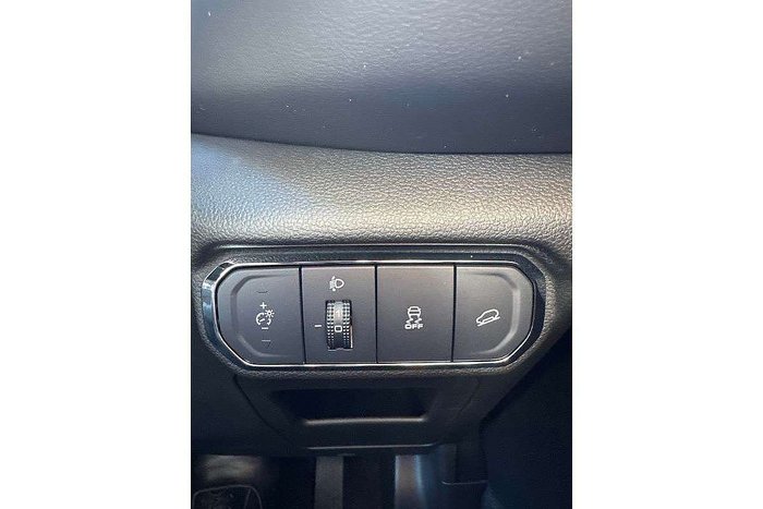 2026 GWM Haval Jolion Lux A01 Hamilton White (9C01)