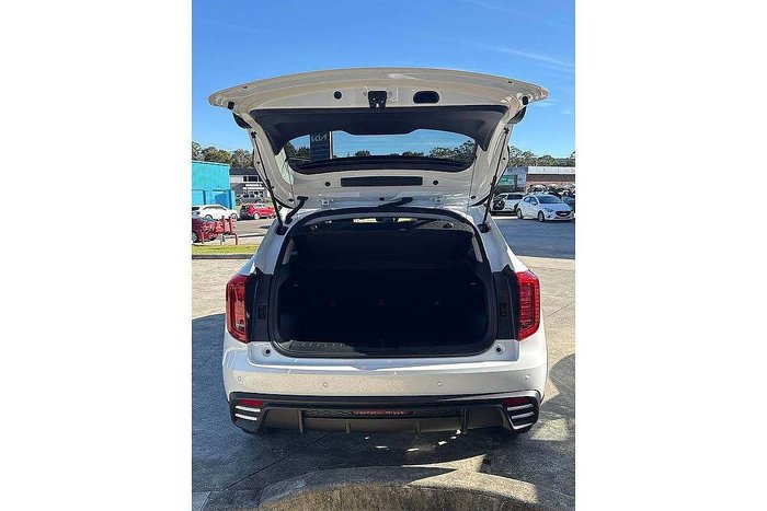 2026 GWM Haval Jolion Lux A01 Hamilton White (9C01)