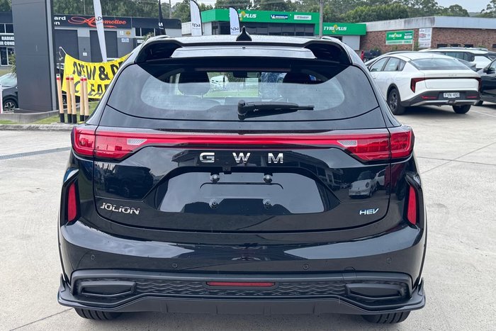 2026 GWM Haval Jolion Vanta Hybrid A02 Golden Black (8T01)