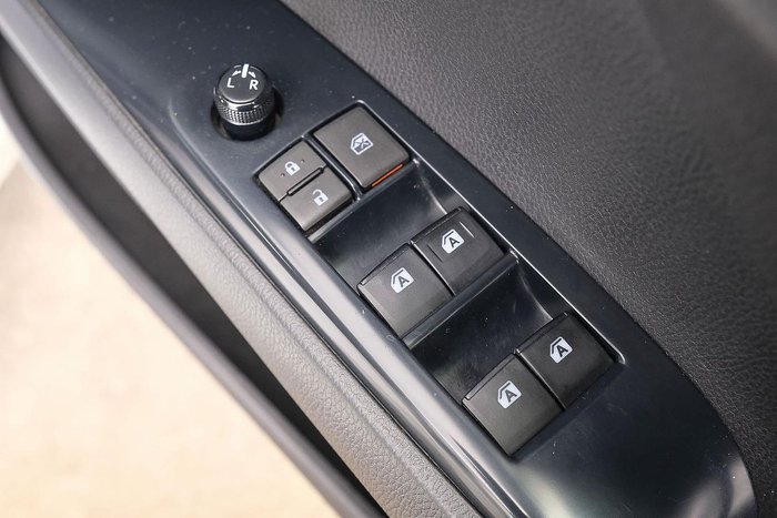 2019 Toyota Camry Ascent Sport