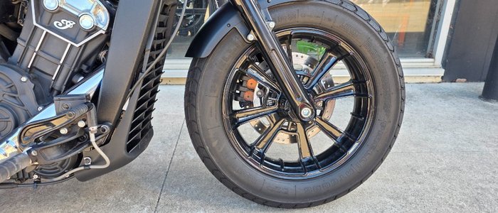 2022 Indian SCOUT BOBBER BLACK