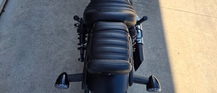 2022 Indian SCOUT BOBBER BLACK