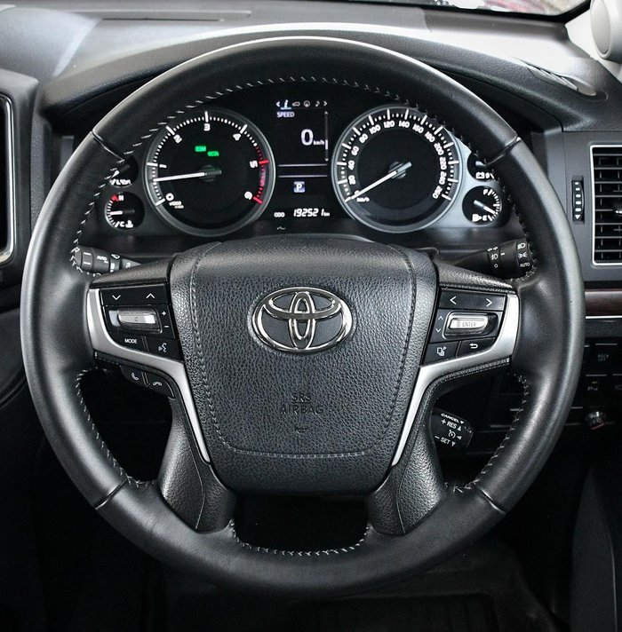 2019 Toyota Landcruiser VX