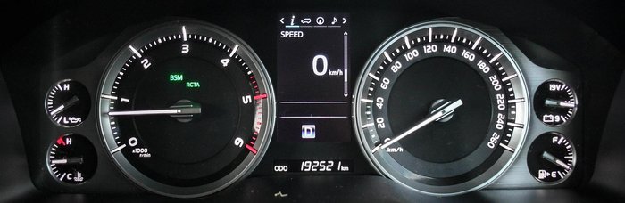 2019 Toyota Landcruiser VX