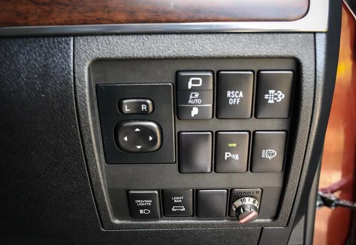 2019 Toyota Landcruiser VX