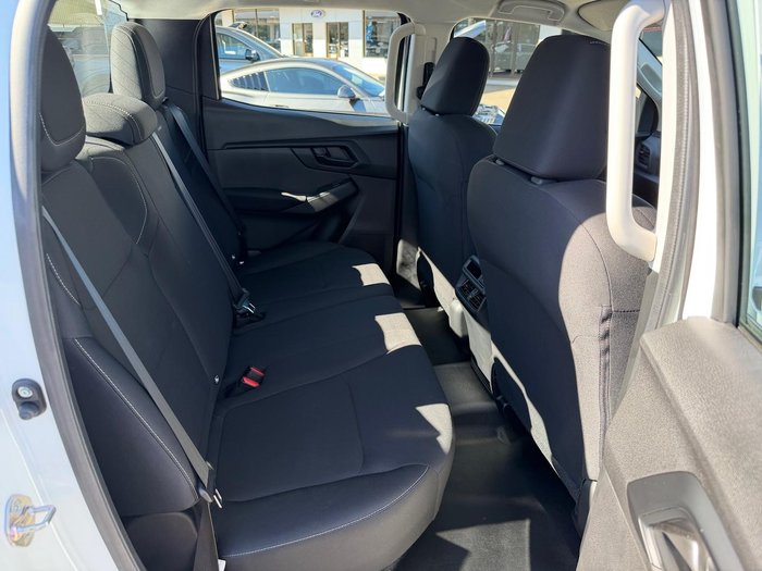 2025 Isuzu D-MAX SX MY24 4X4 Dual Range Mineral White