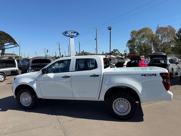 2025 Isuzu D-MAX SX MY24 4X4 Dual Range Mineral White