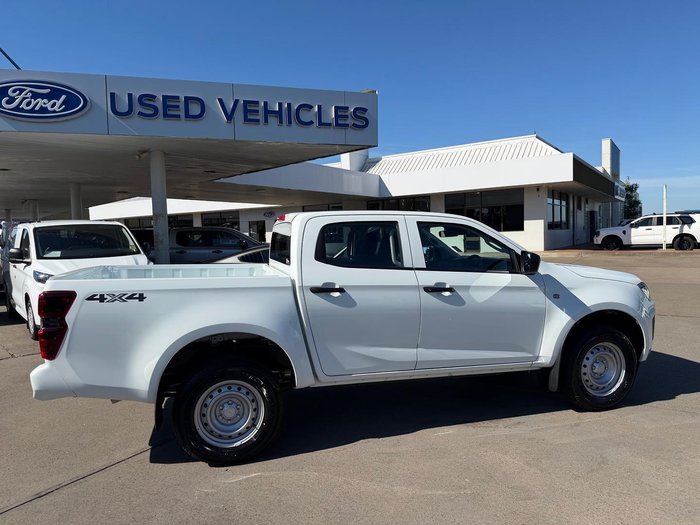 2025 Isuzu D-MAX SX MY24 4X4 Dual Range Mineral White