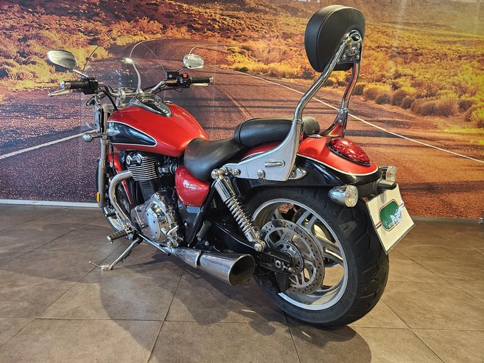 2013 Triumph Thunderbird 1600 ABS Thunderbird Red