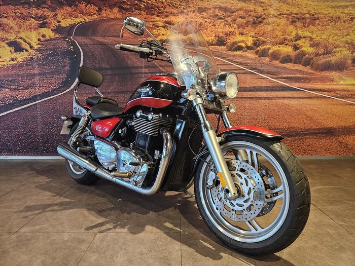 2013 Triumph Thunderbird 1600 ABS Thunderbird Red