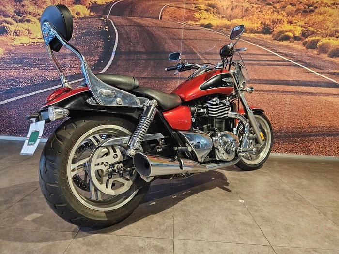 2013 Triumph Thunderbird 1600 ABS Thunderbird Red