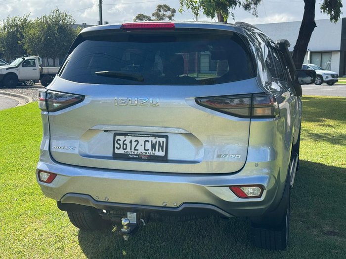 2023 Isuzu MU-X LS-T