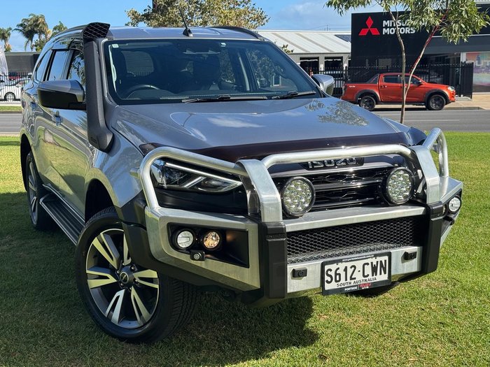2023 Isuzu MU-X LS-T