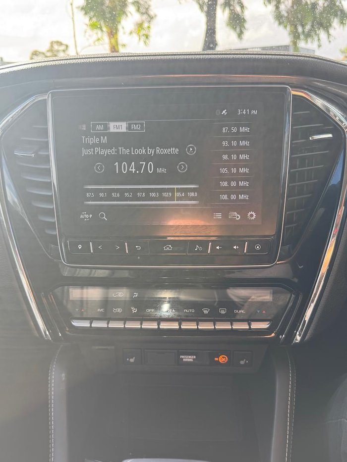 2023 Isuzu MU-X LS-T