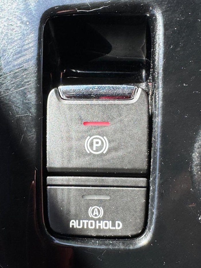 2023 Isuzu MU-X LS-T