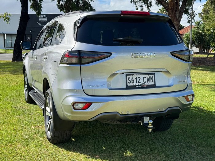 2023 Isuzu MU-X LS-T