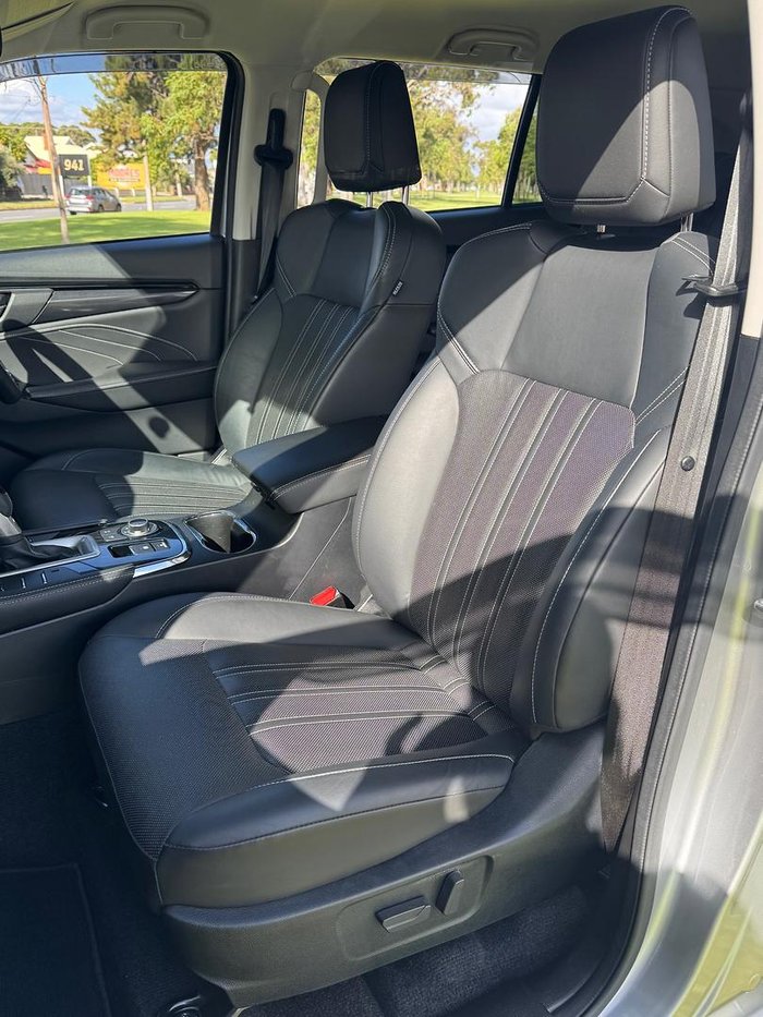 2023 Isuzu MU-X LS-T