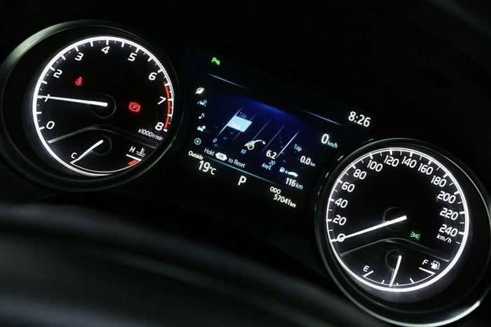 2020 Toyota Camry Ascent Sport