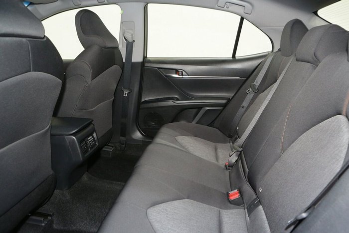 2020 Toyota Camry Ascent Sport