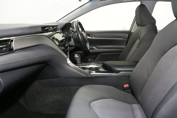 2020 Toyota Camry Ascent Sport