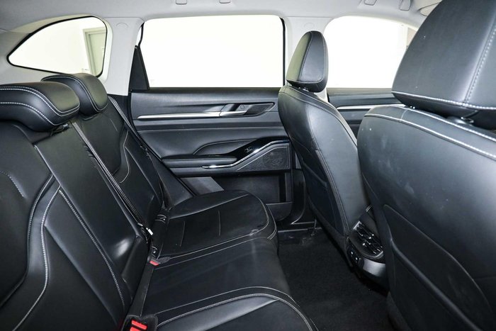 2023 GWM Haval H6 Lux Hybrid