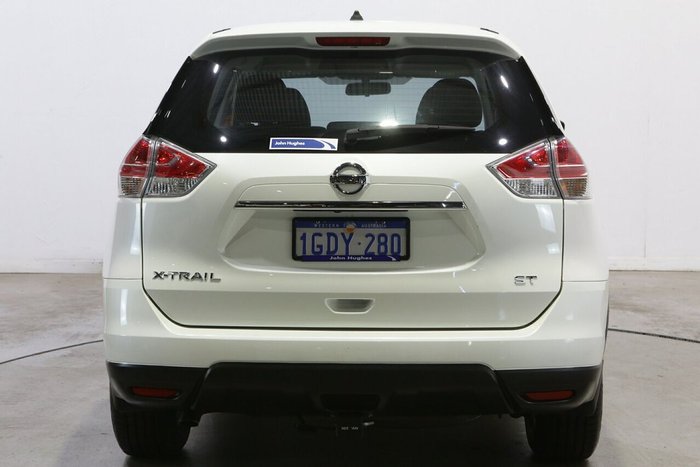 2016 Nissan X-TRAIL ST