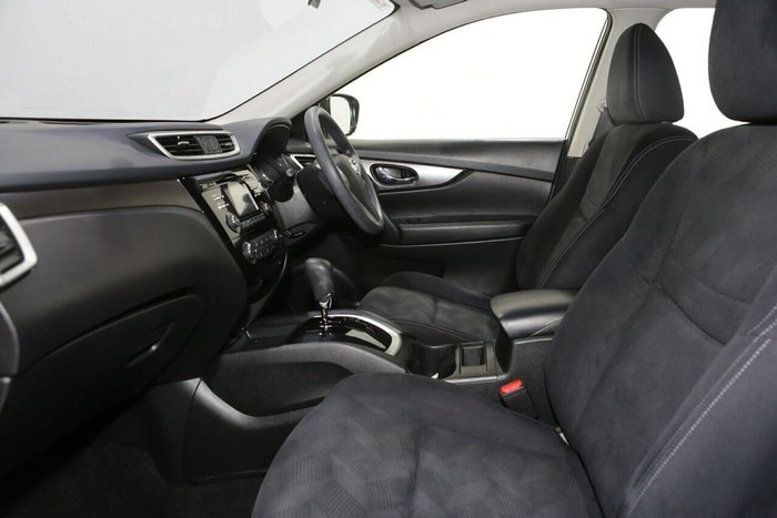 2016 Nissan X-TRAIL ST