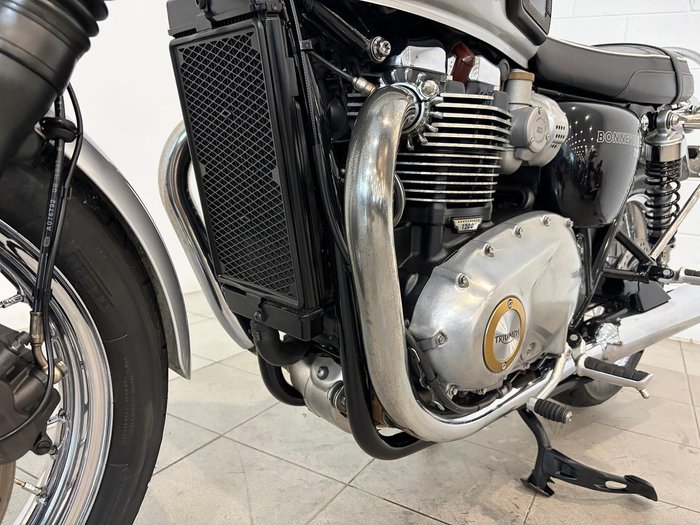 2017 Triumph Bonneville T120 Bonneville Silver