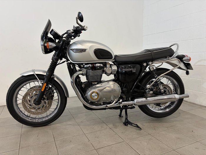 2017 Triumph Bonneville T120 Bonneville Silver