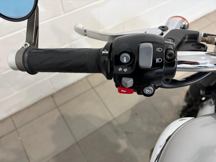 2017 Triumph Bonneville T120 Bonneville Silver