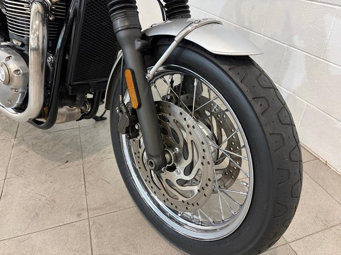 2017 Triumph Bonneville T120 Bonneville Silver