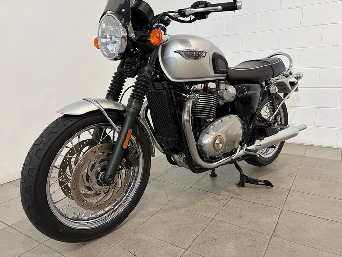 2017 Triumph Bonneville T120 Bonneville Silver