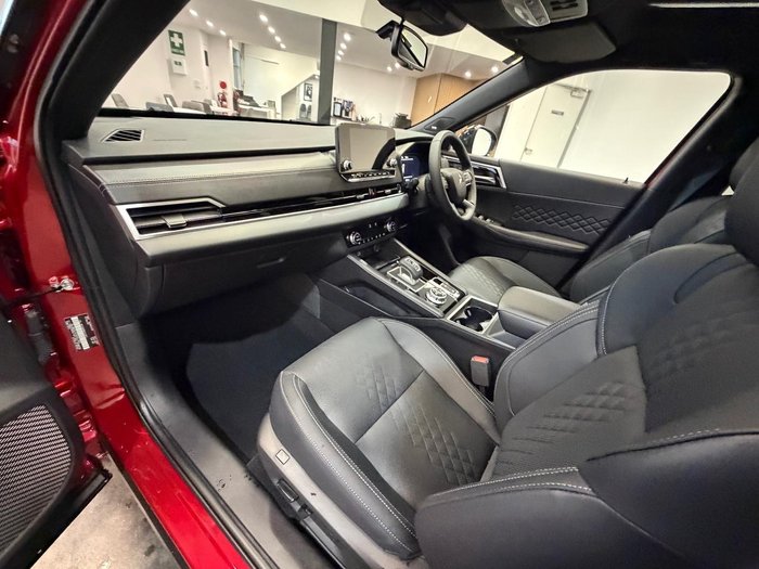 2025 Mitsubishi Outlander PHEV GSR