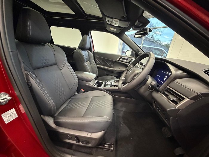 2025 Mitsubishi Outlander PHEV GSR