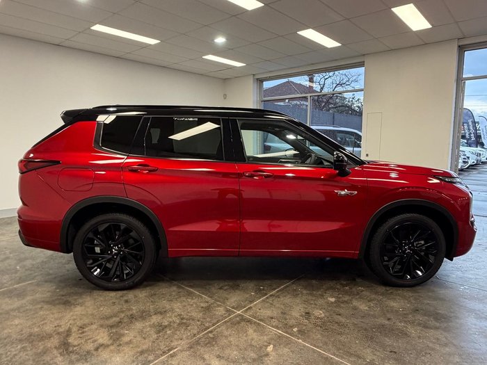 2025 Mitsubishi Outlander PHEV GSR