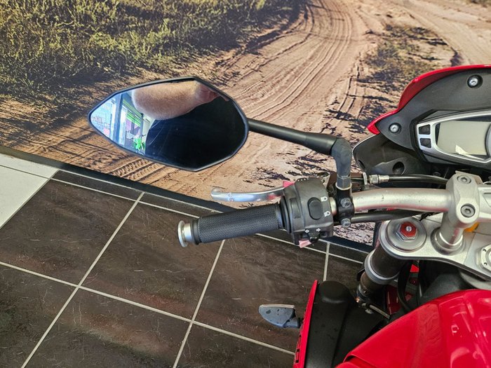 2014 Triumph SPEED TRIPLE RED