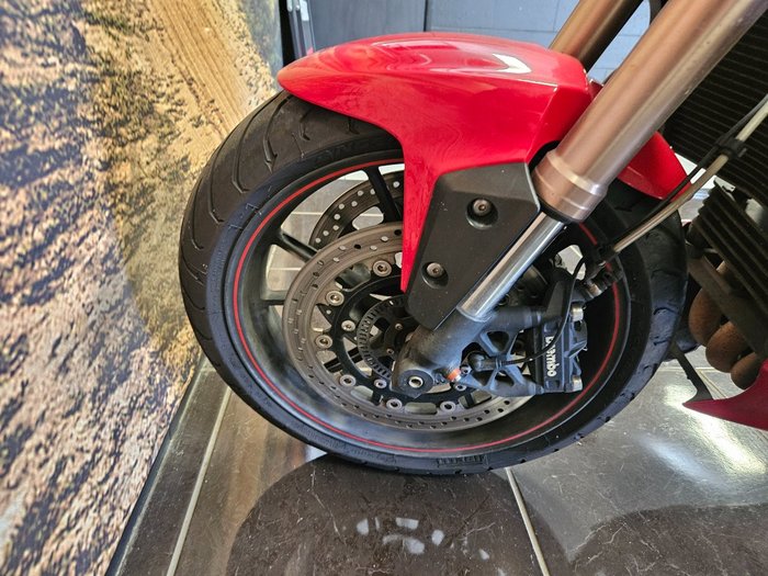 2014 Triumph SPEED TRIPLE RED