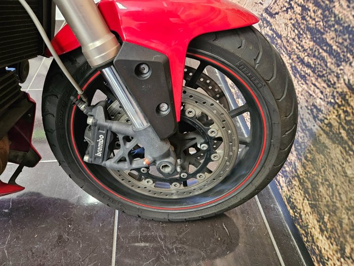 2014 Triumph SPEED TRIPLE RED