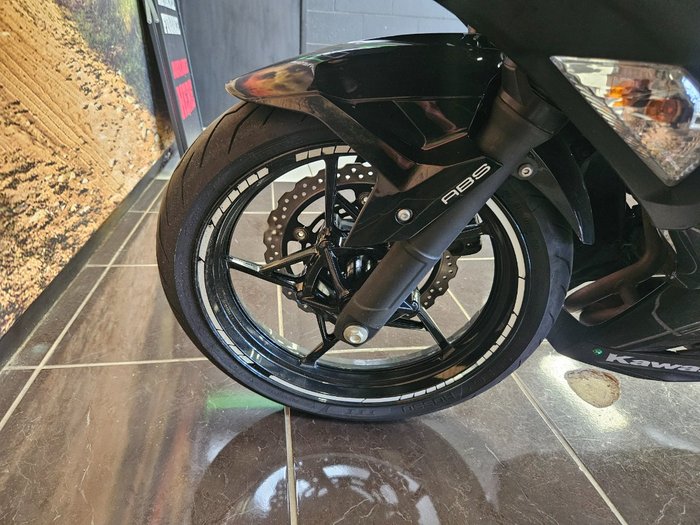 2018 Kawasaki NINJA 400 SE BLACK